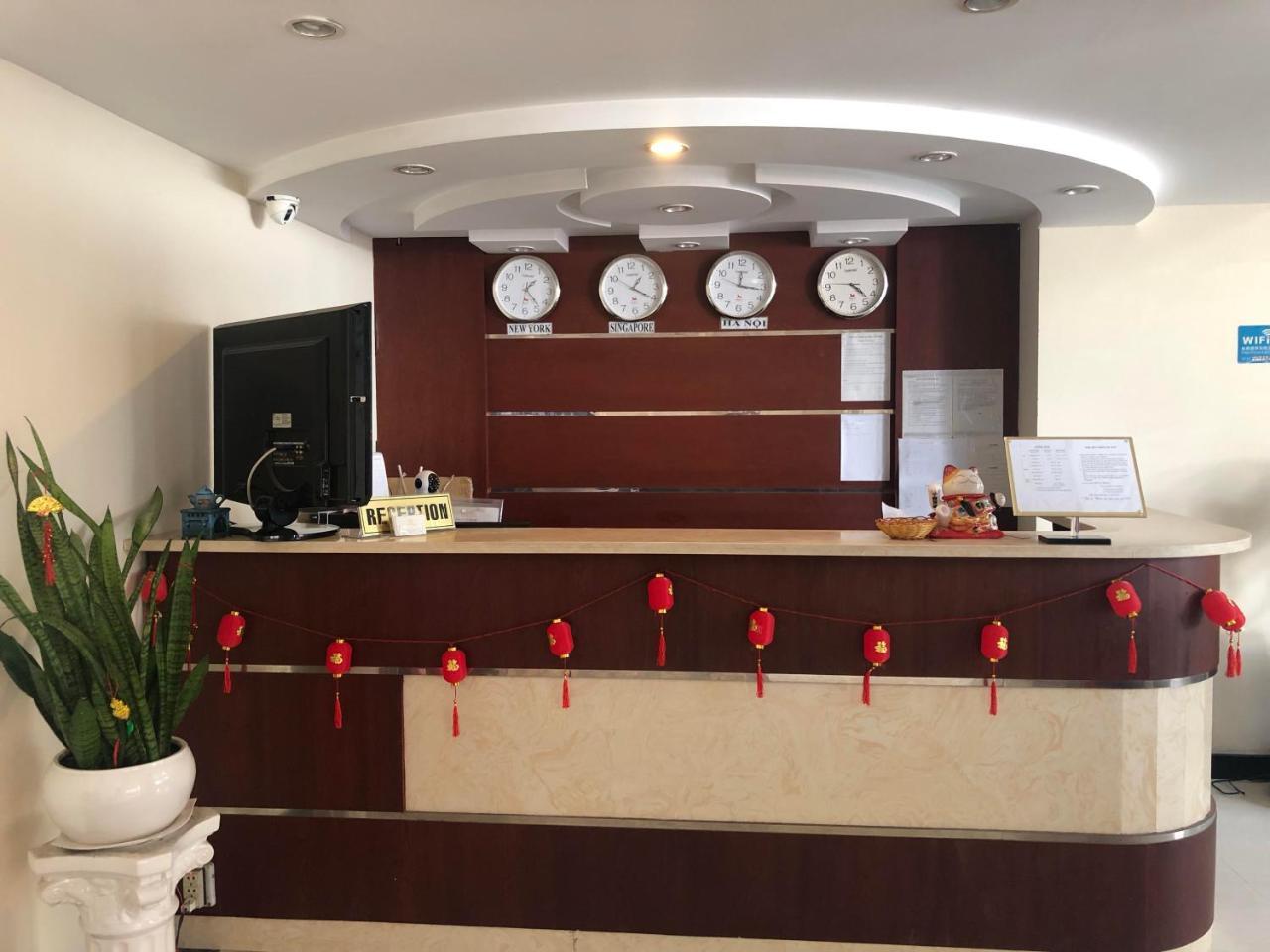 Royal Hotel Thành Pho Ho Chí Minh Esterno foto