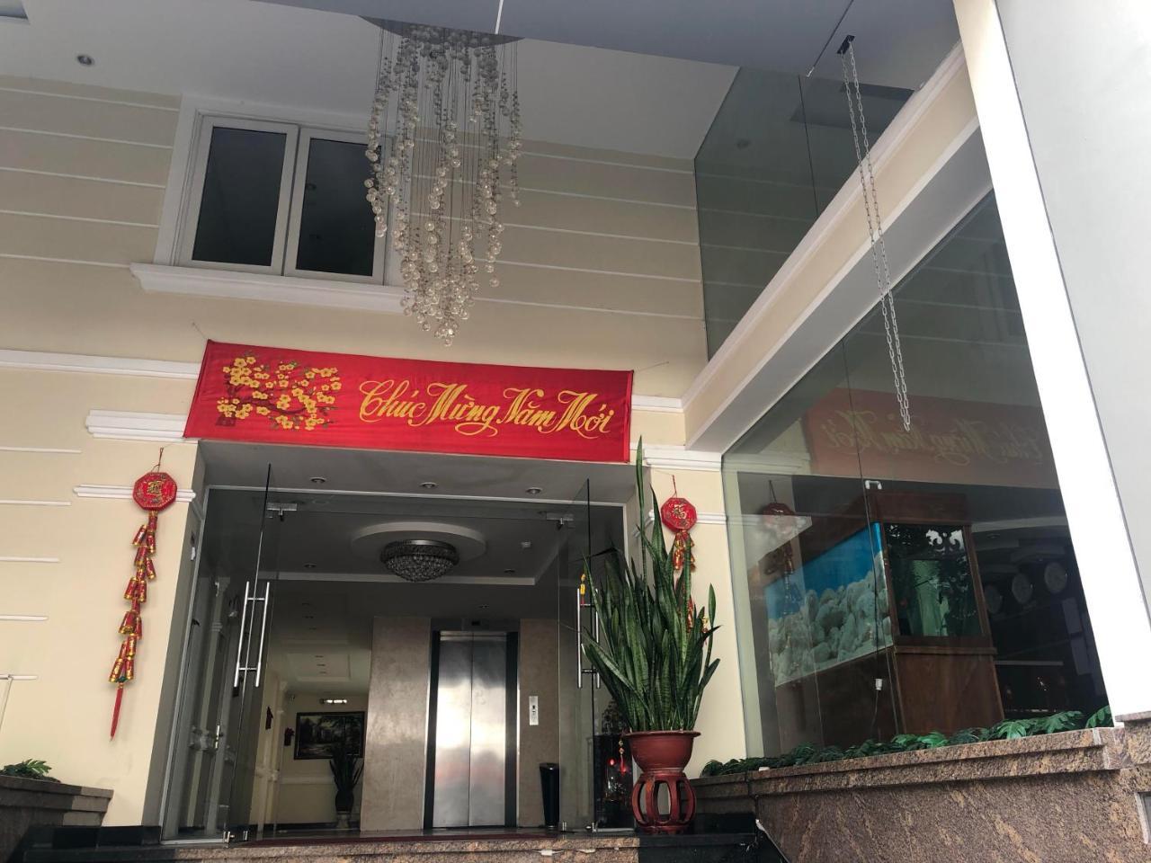 Royal Hotel Thành Pho Ho Chí Minh Esterno foto